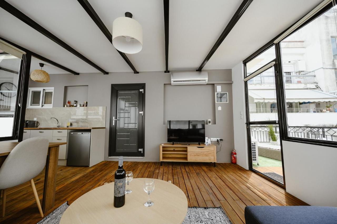 Lb Luxury Apartments Volos Eksteriør billede