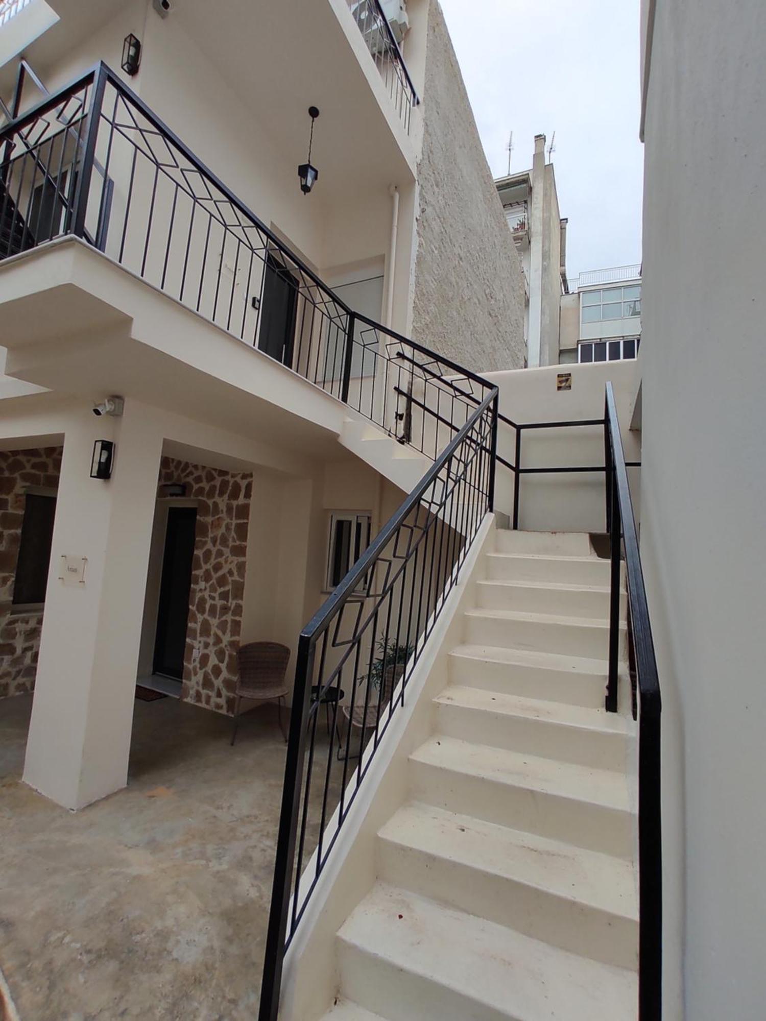 Lb Luxury Apartments Volos Eksteriør billede